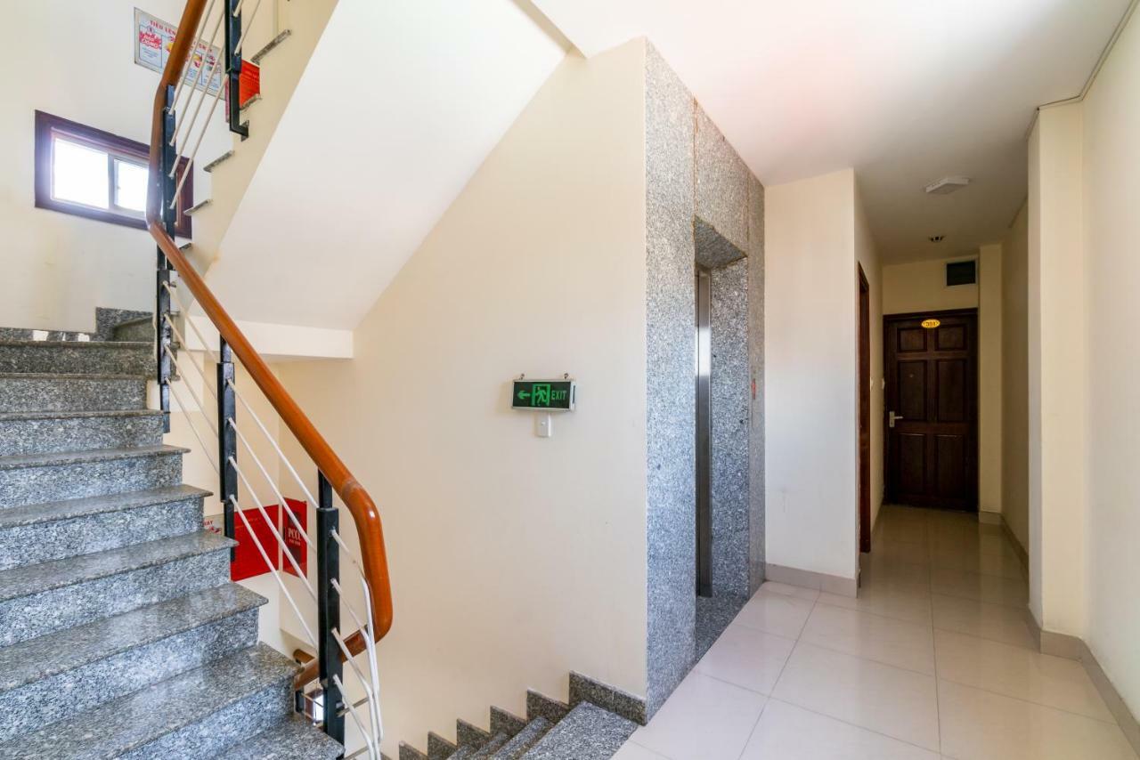 Candy Hotel Da Nang Bagian luar foto